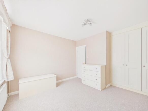 2 bed Terraced for sale Image 9