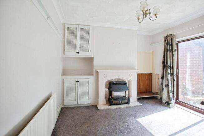 3 bed House for sale Image 5