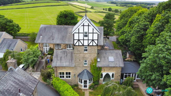 4 bed Detached to rent Image 7