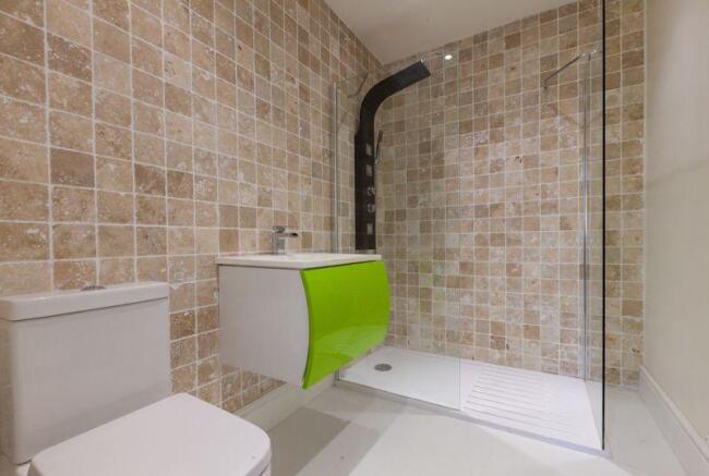 Ensuite