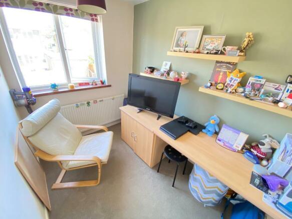 Photo 8