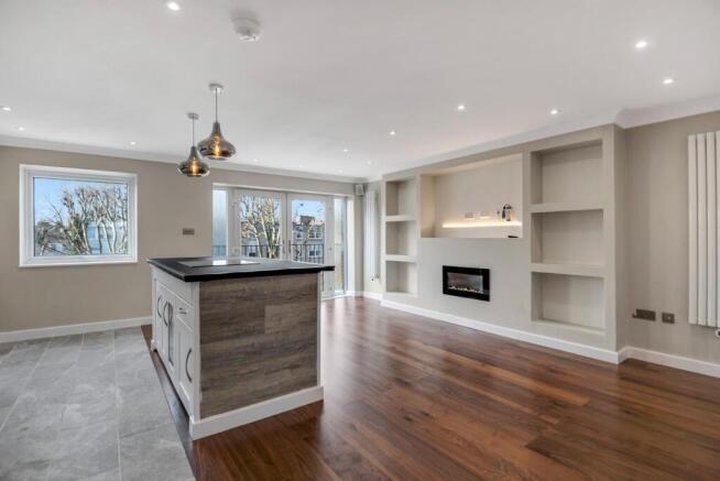Kitchen/Reception