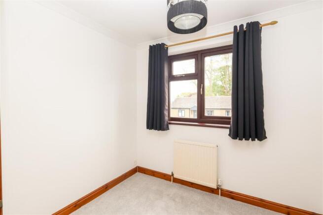 3 bed Semi-Detached for sale Image 8