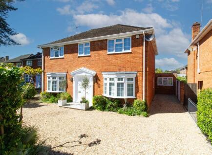 Wood Lane, Fleet, GU51
