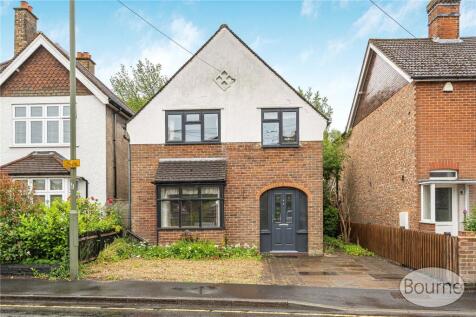 Connaught Road, Brookwood, Woking, Surrey, GU24