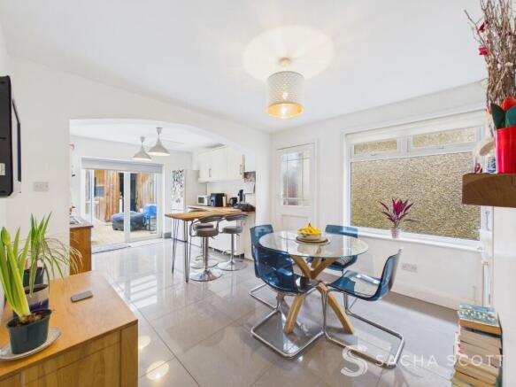 Kitchen / Breakfast / Diner