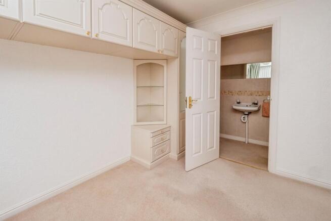 3 bed Detached for sale Image 10