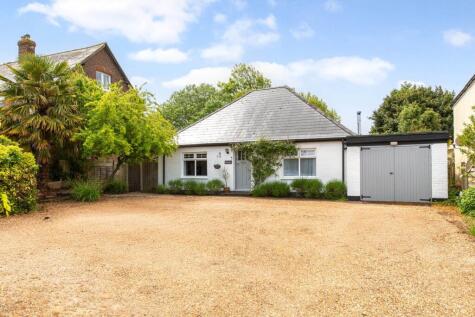 Yapton Road, Barnham, PO22