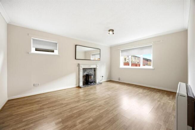 FLAT_A_11_SHAMROCK_STREET_KIRKINTILLOCH_013.JPG