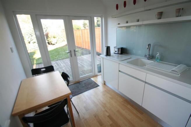 67 Hamilton Road-kit