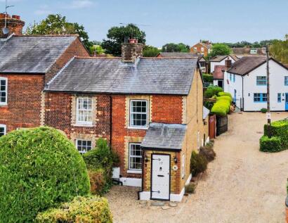 London Road, Woolmer Green, Hertfordshire, SG3