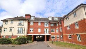 Flat 31, 174 The Embankment, Millbrook Road East, Southampton SO15 1JT