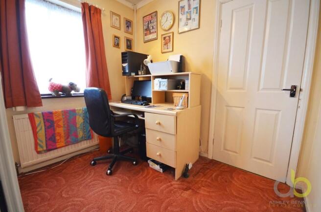 Photo 11