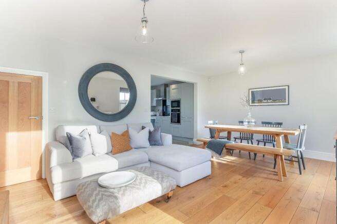 Living Room - C.jpg