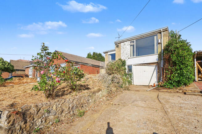 271 Lords Wood Lane, Chatham, Kent, ME5 8JU