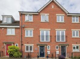 17, College Green Walk, Derby DE3 9DW