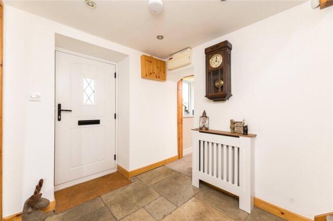 3 bed Detached for sale Image 9