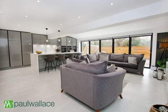 Kitchen Family Room