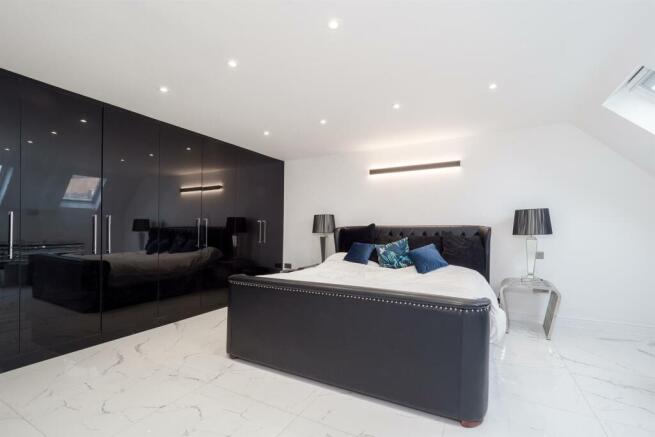 bed 5 suite (ground floor)