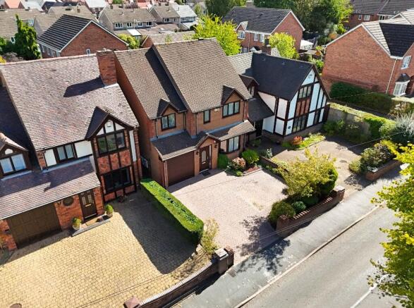 Brownshore Lane, Essington, Wolverhampton, WV11 photo 4