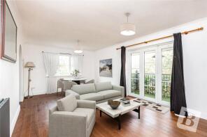 Flat 8, 92 Heybridge Court, London Road, Romford RM7 9QE
