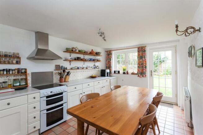 Kitchen/Breakfast Ro