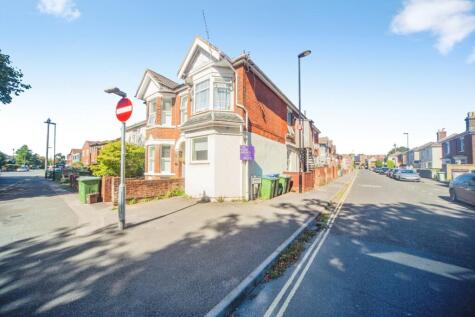 Millbrook Road East, Southampton, Hampshire, SO15