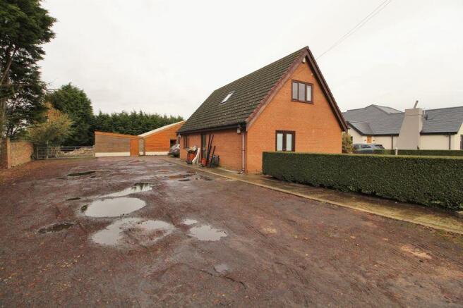 Driveway for 6...