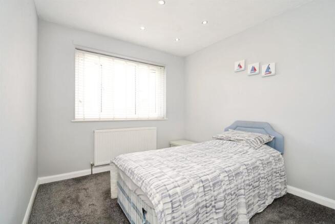 3 bed Detached for sale Image 8