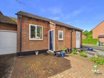 Rosehip Way, Lychpit, Basingstoke, Hampshire, RG24