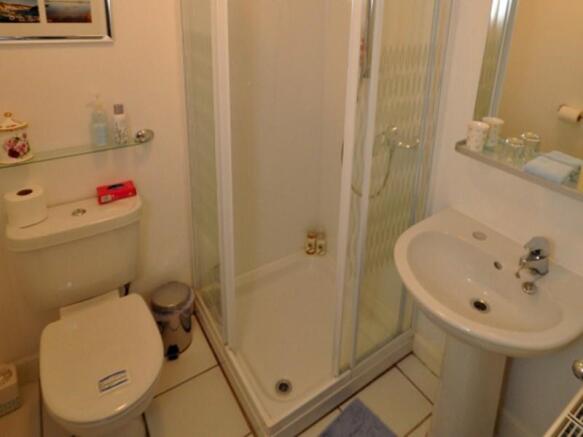 Bedroom 3 En-suite