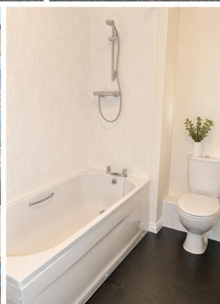 2 bed Apartment to rent Image 4