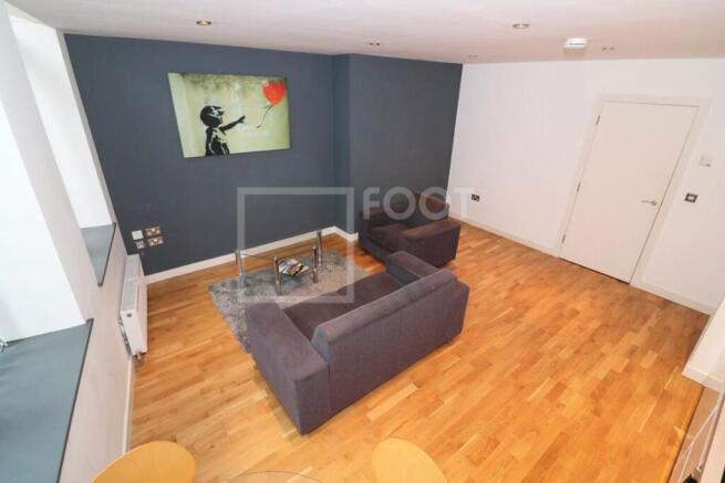 1 bed Apartment to rent Image 8