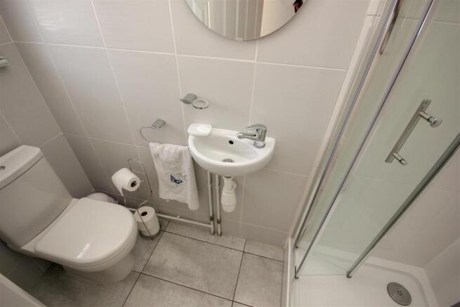 Shower room.jpg