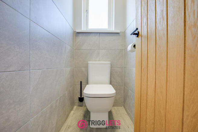 2 bed Terraced for sale Image 8