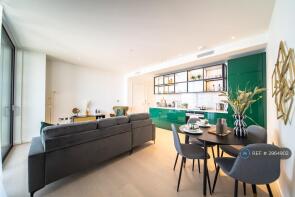 Flat 2501, 2 Hobart Building, Wards Place, London E14 9XJ