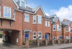 1, Midcroft House, Langdon Street, Tring HP23 6BA