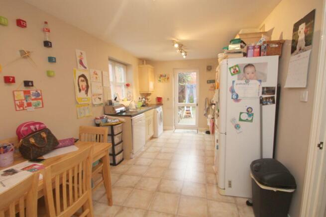 kitchen2.JPG