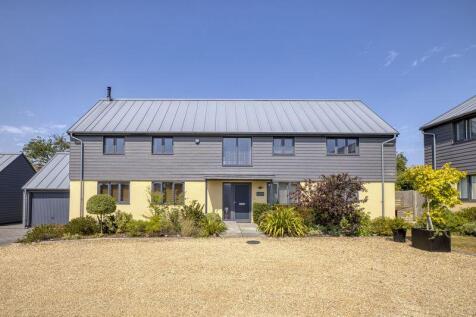 Detached modern home in the desirable village of Middlezoy, Somerset