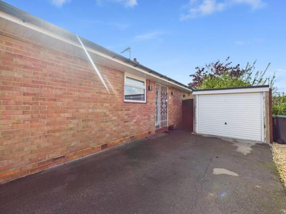 CAM05068G0-PR0046...