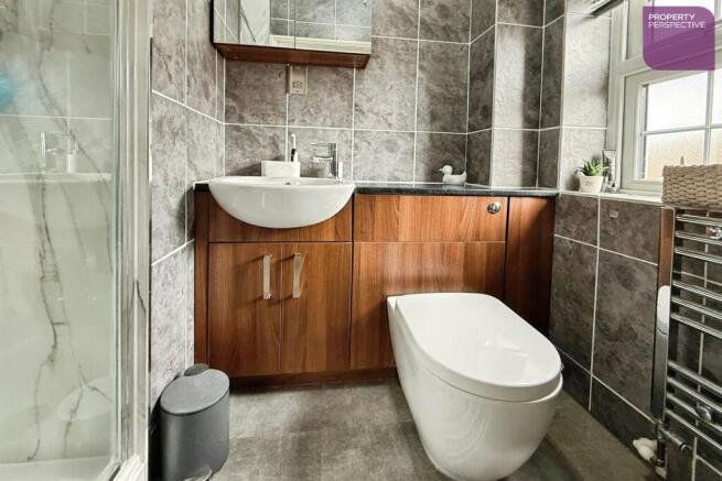 3 bed Semi-Detached for sale Image 7