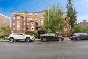 Flat 20, 100 106 Amber Court, Holland Road, Hove BN3 1LU