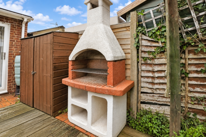 Stirling Road, Market Lavington, Devizes, SN10 4DD photo 4