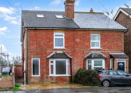 Eastbourne Road, Blindley Heath, Lingfield, RH7 6JJ