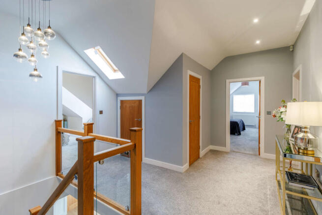 8490357-Interior19-800