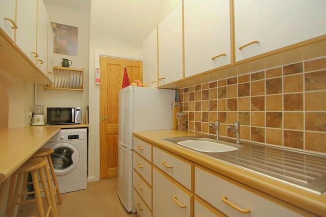 Peterborough Road, Undercliffe, Bradford, BD2 photo 4