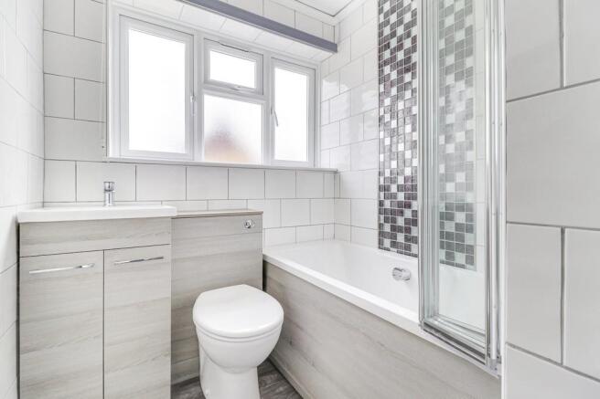 Re-Fitted Bathroo...