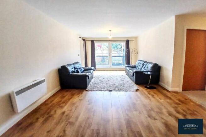 LIVING ROOM/DINING AREA