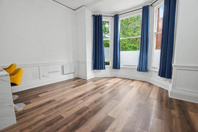 1 bed Apartment for sale Image 6