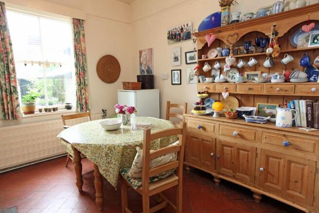 Breakfast Room
